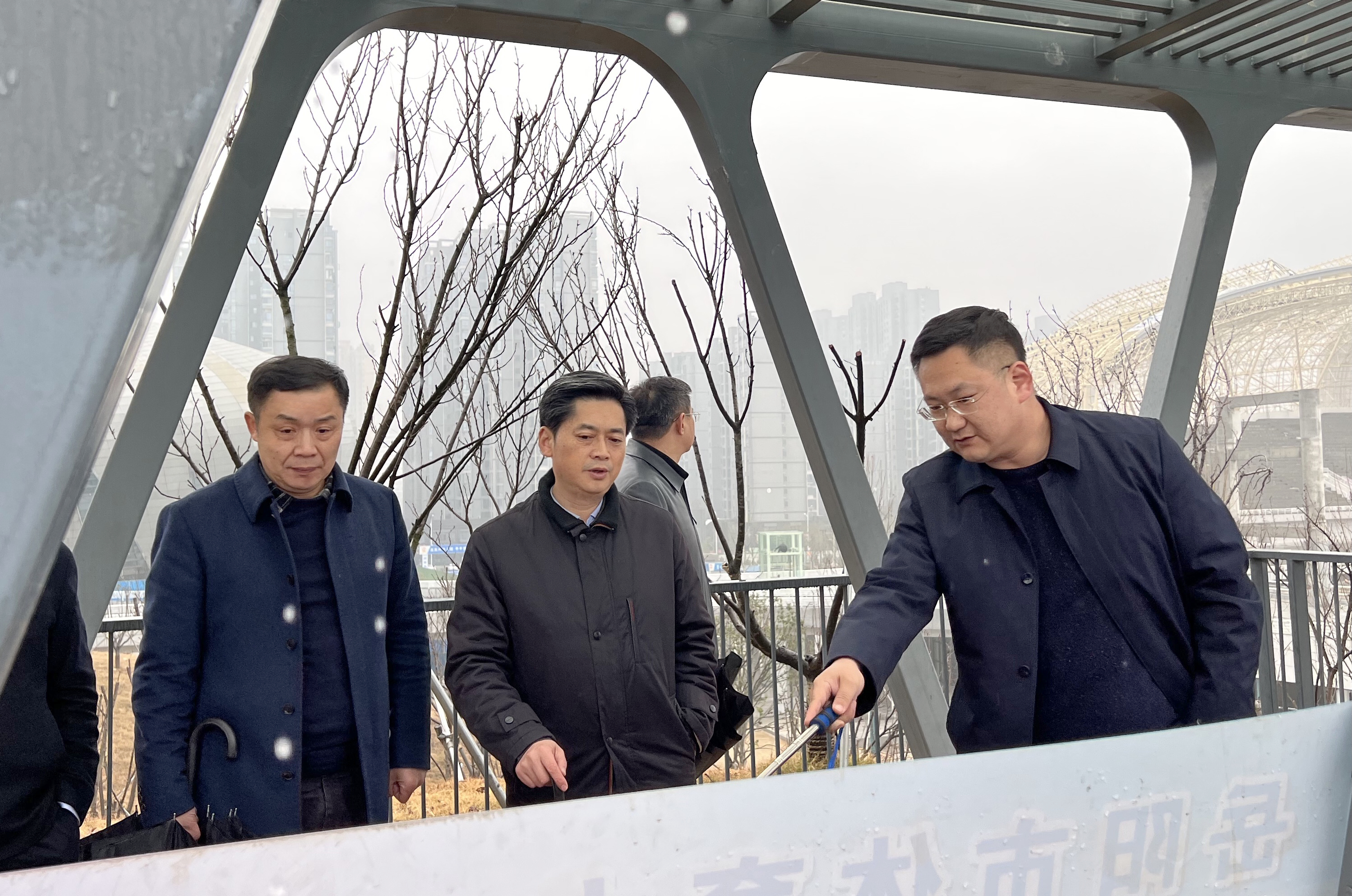 1月24日下午，趙岳平率隊調(diào)研省運(yùn)會場館建設(shè)工作.jpg