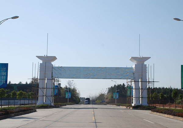 對設(shè)計師設(shè)計的方案不滿意，怎么解決？